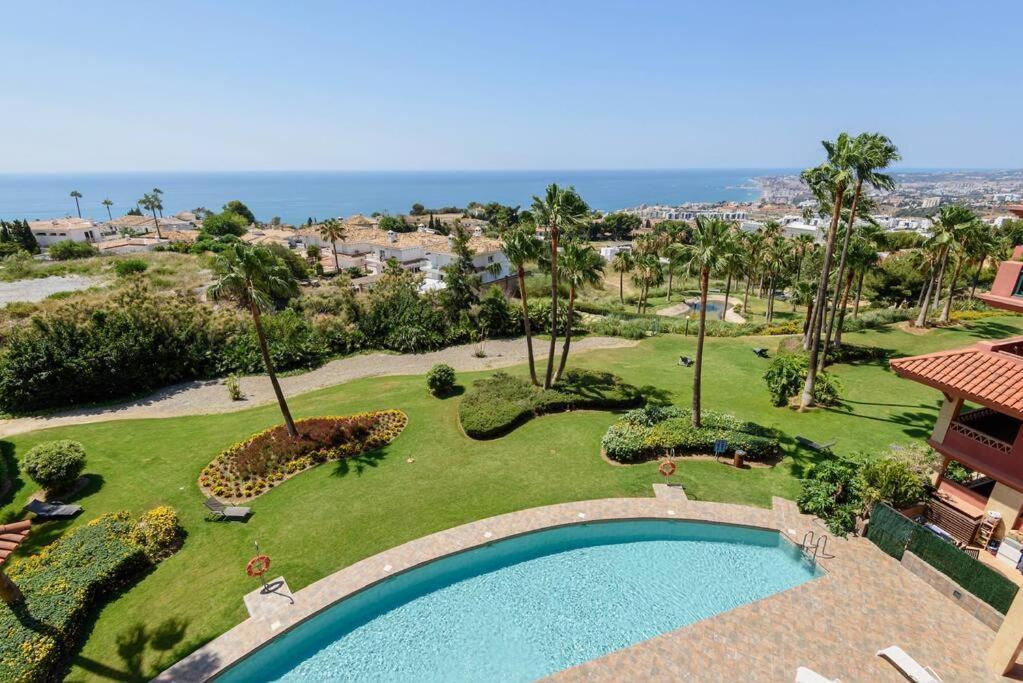 Benalmadena Luxury Apartment Екстериор снимка